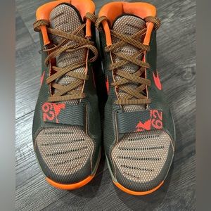 KD 5 Trey III Nikes Size 11